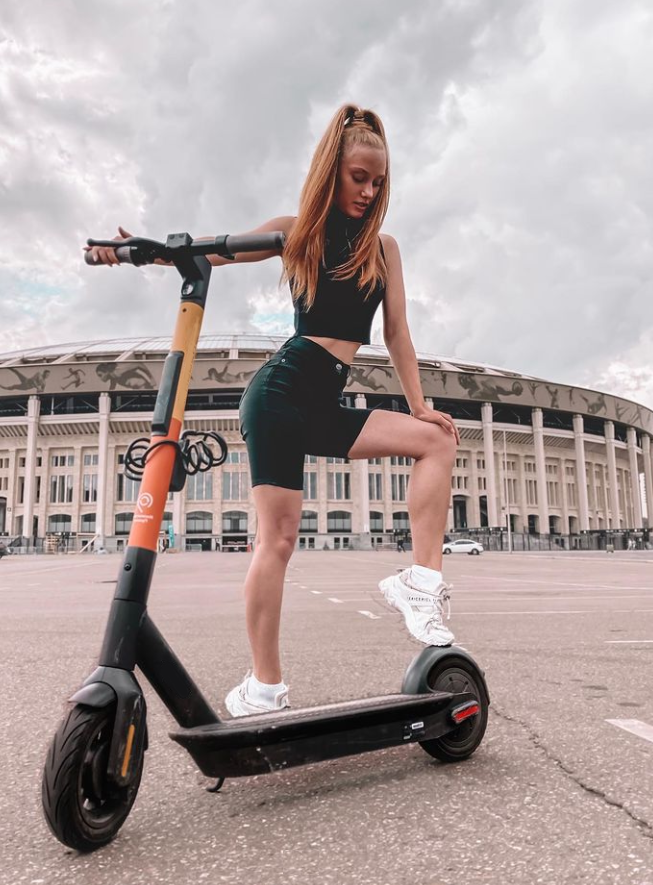 Пользуетесь электросамокатами?