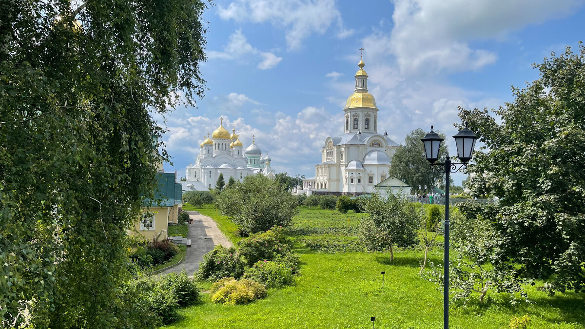 Дивеево-Нижний Новгород. Дивное Дивеево. Дивеево монастырь Дивеево.