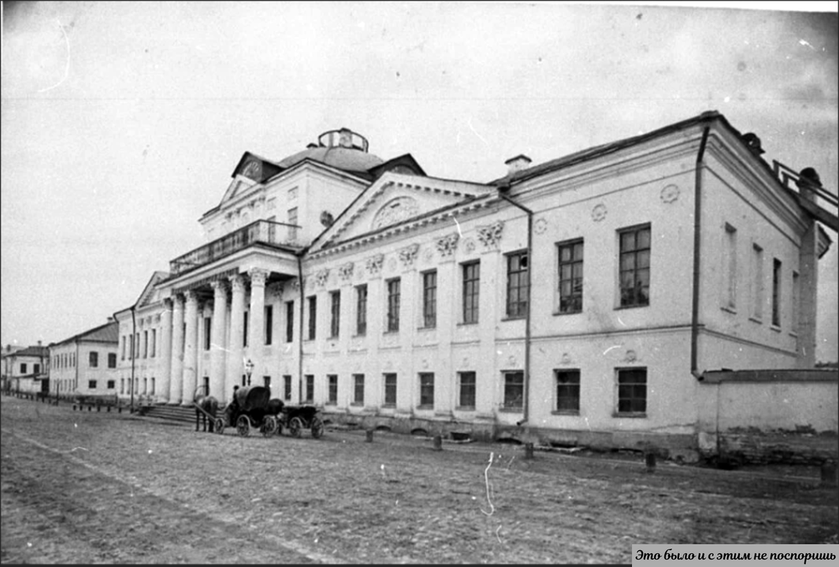 Первая мужская гимназия Казани, где и родился «марксизм Поволжья». https://clck.ru/34x2FV 