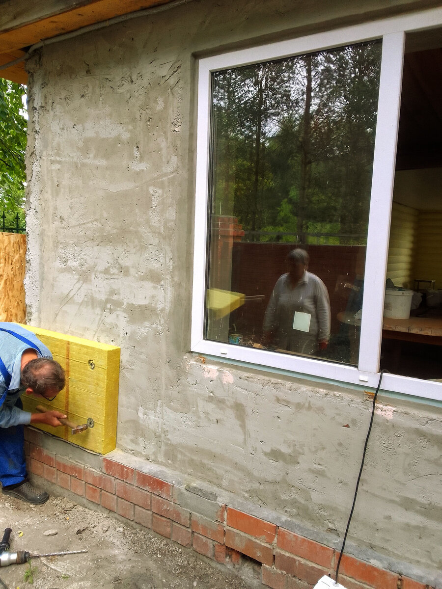 Первая плита положена😎