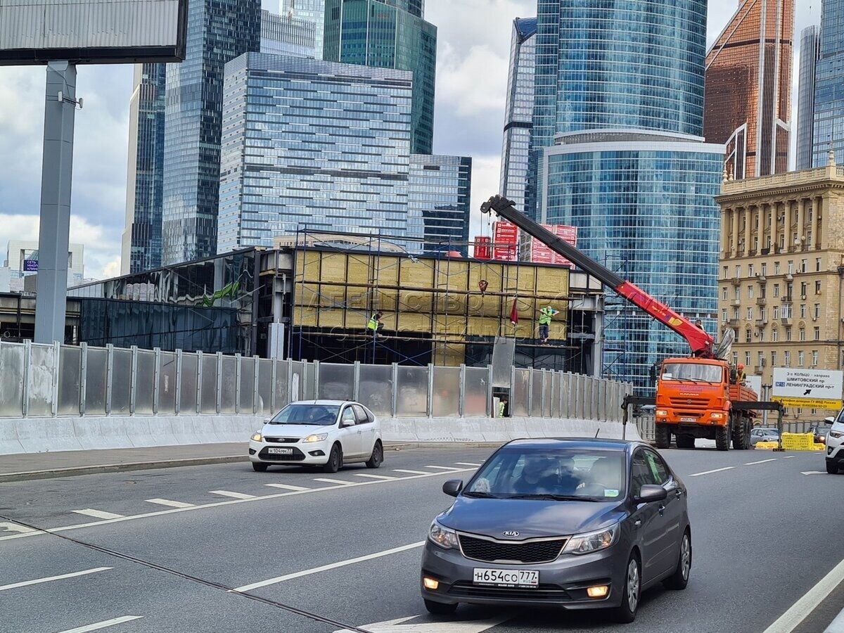 метро кутузовская в москве