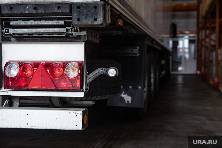    Четверо украинских уклонистов пытались выехать в Молдавию в тайнике фургона