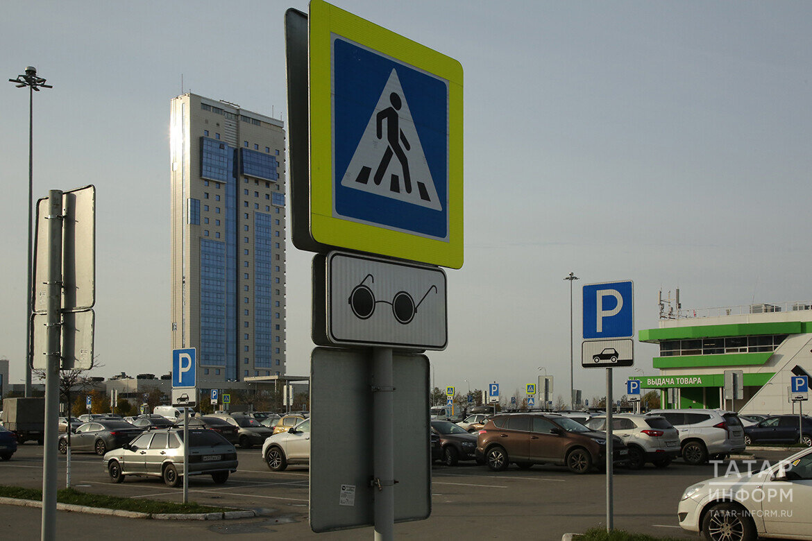 Говоря о доступной среде в Казани, Лейсан не высказывает никаких претензий городским властям. Фото: © Султан Исхаков / «Татар-информ»