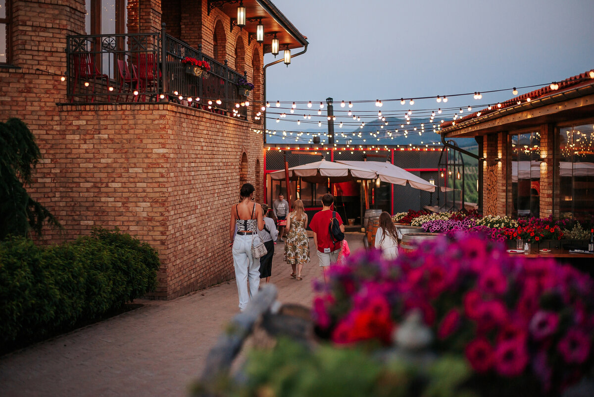 Площадка арт-пространства «Винодельня 78» // Фото со страницы арт-пространства «Винодельня 78» в ВКонтакте 