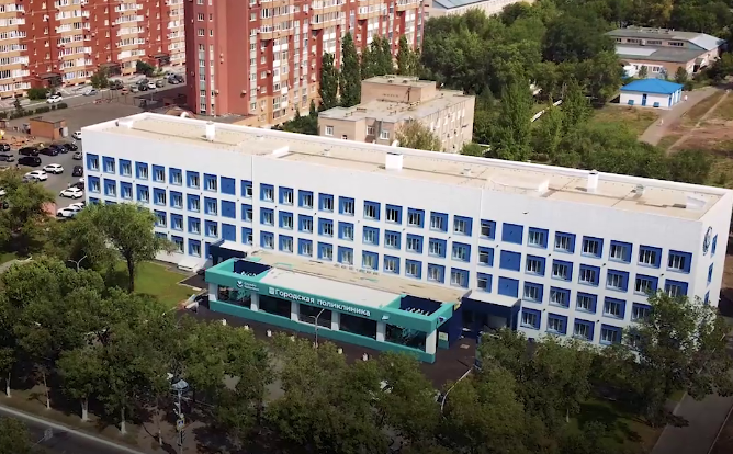    Открылась после обновления одна из самых больших поликлиник Оренбурга Марина Шарт