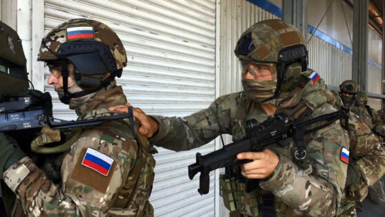    РИА Новости: у членов "Белой масти" проходят обыски в Москве и Санкт-Петербурге Анастасия Романова