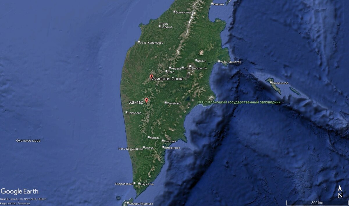 Оба вулкана расположены в Срединном хребте, п-ва Камчатка