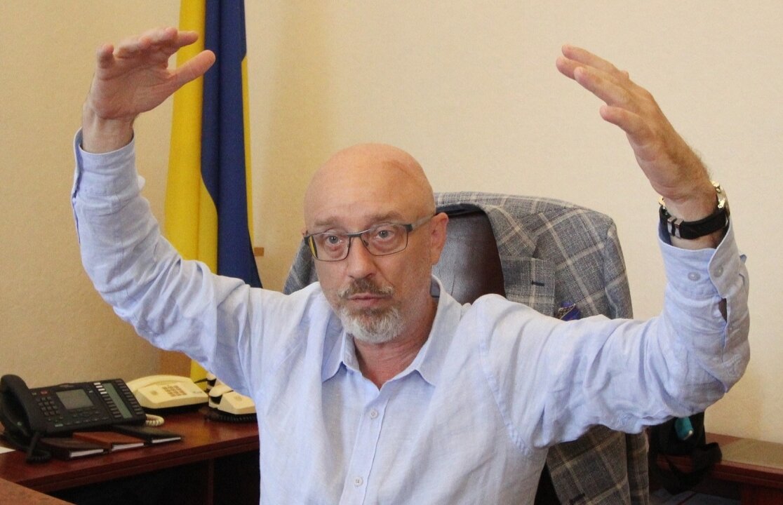    Резников заявил, что Украина каждый день тратит на боевые действия 100 млн долларов