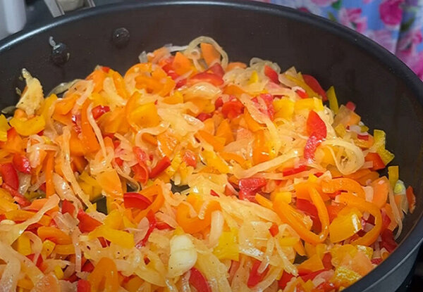 10 запеканок из кабачков с сыром, фаршем, помидорами и не только