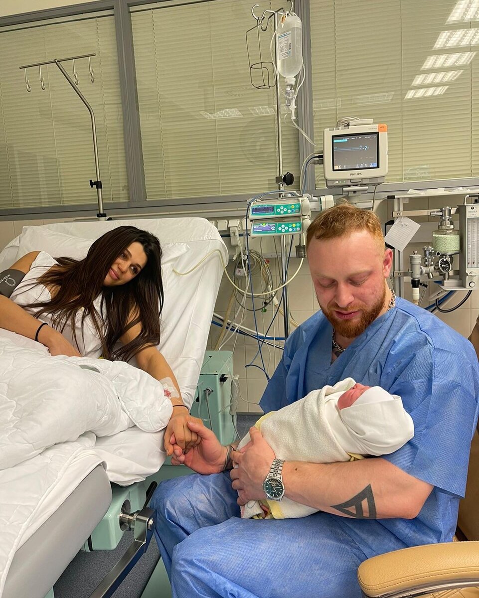    Ксения Ткачева и Леша Свик разъехались после рождения дочериСоцсети Леши Свик