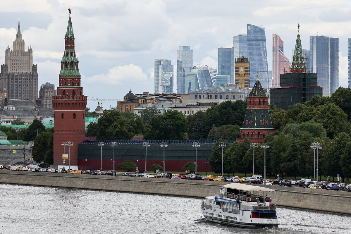  вид на  реку и "Москву-сити". фото: картинки  яндекса.