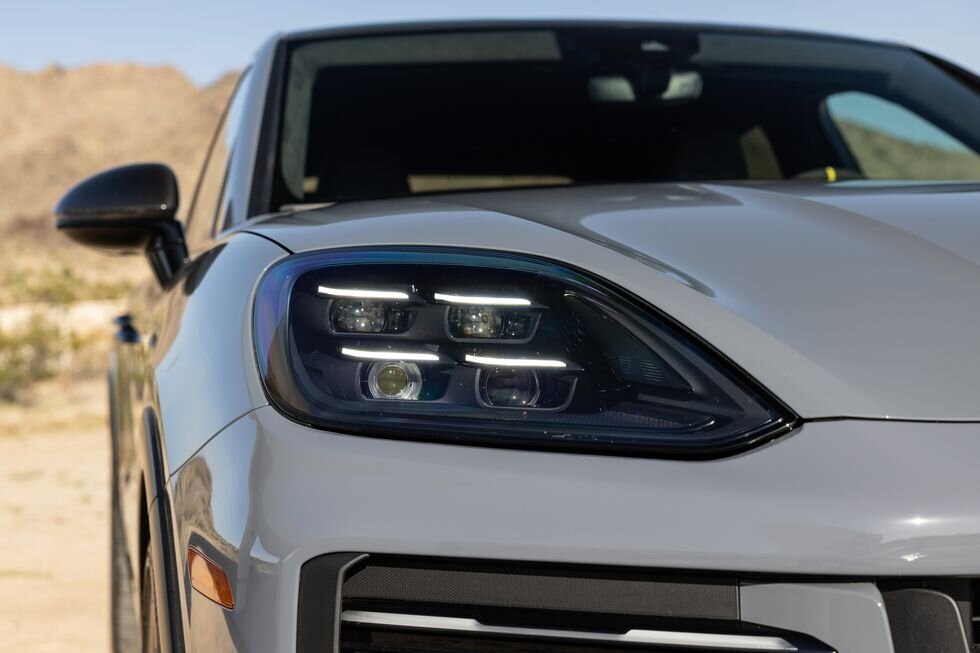 Источник: https://www.caranddriver.com/