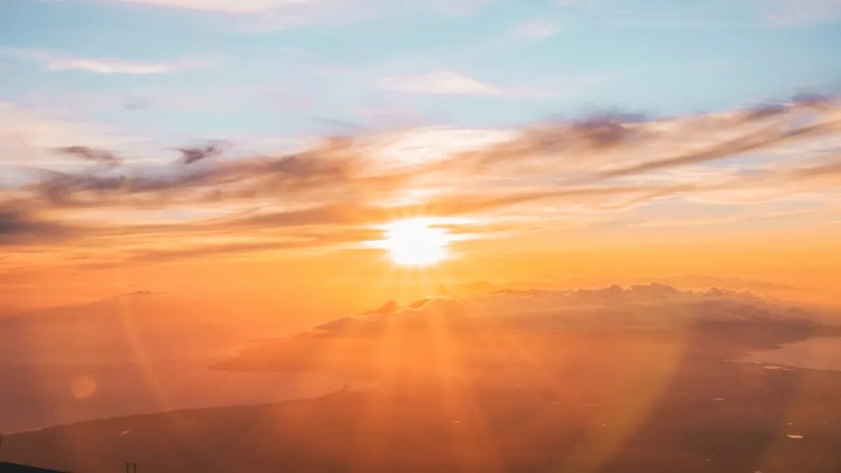 Солнце бывает опасным для жителей Земли. Фото: unsplash.com