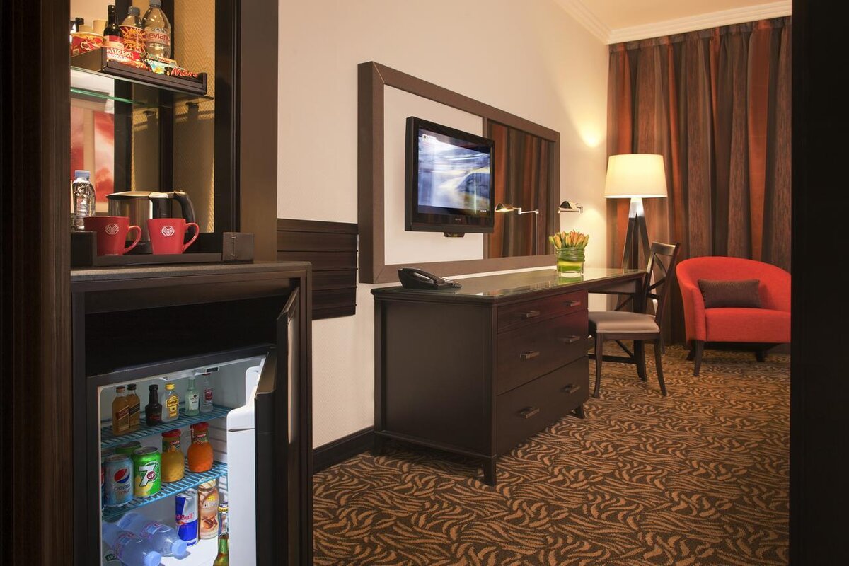 Гостиница башня. Towers Rotana Hotel 4. Rotana Towers Дубай. Towers Rotana - Dubai 4*. Towers Rotana Hotel. 4* (Дубай, Шейк-Зайед-роуд)
