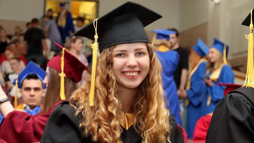 6 вузов. Клуб встреча в будущем. 6 вузов. Студенты об авджяне. Диплом белорусского вуза в россии.