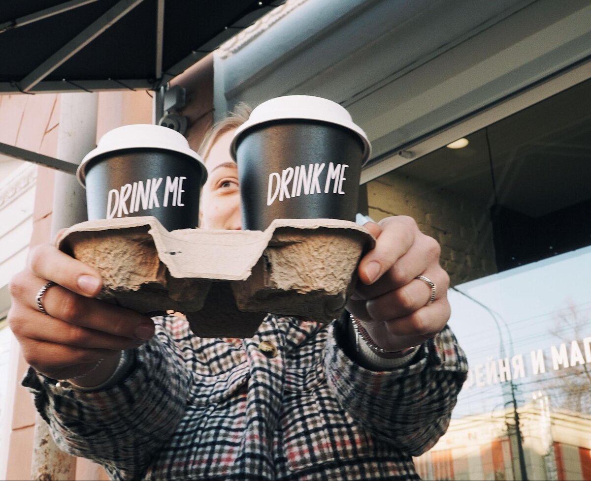 Заведения формата «кофе с собой» конкурируют с заведениями фастфуда по скорости и цене на напитки