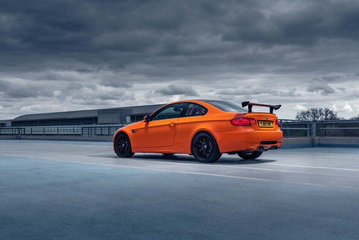 BMW m3 e92 Orange