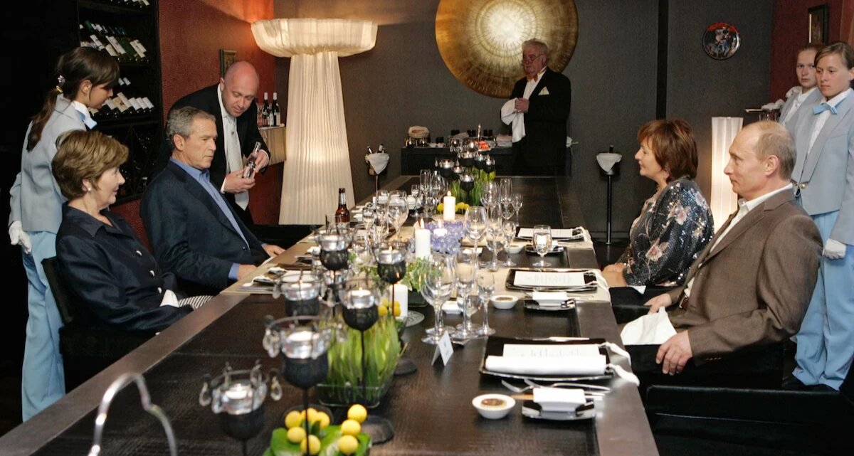 Джордж Буш. Фото: Sergei Zhukov / AP