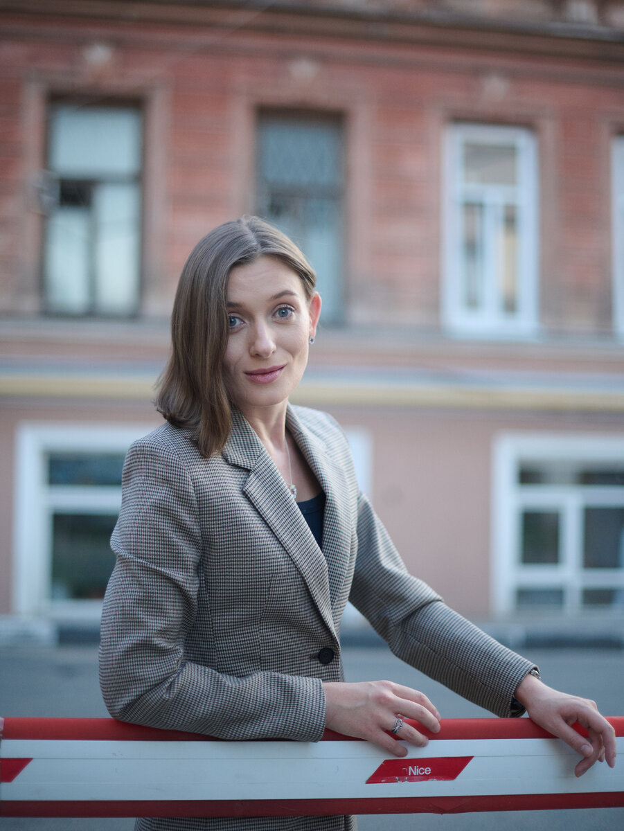 Алена Калистратова. Стилист, исследователь моды. Услуги и цены: alenakalistratova.ru Запись и сотрудничество: +7960 193 99 49 (Watsapp, Telegram)