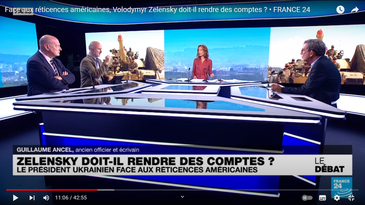 Студия France24. Скриншот с сайта France24 в YouTube.