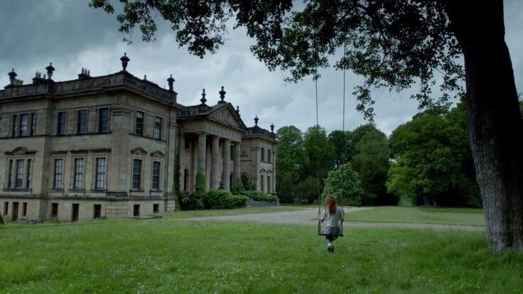 Кадр из фильма «Тринадцатая сказка», 2013