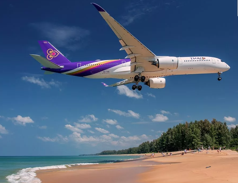 Тур в тайланд прямой перелет. Mai Khao Beach аэропорт. Phuket Airpark. Пхукет самолет. Таиланд пляж у аэропорта.