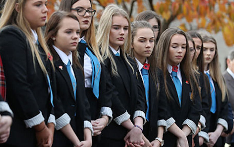 "Российских чиновников оставят без детей американцев"/URL:https://bloknot.ru/v-mire/rossijskih-chinovnikov-ostavyat-bez-detej-amerikantsev-603888.html