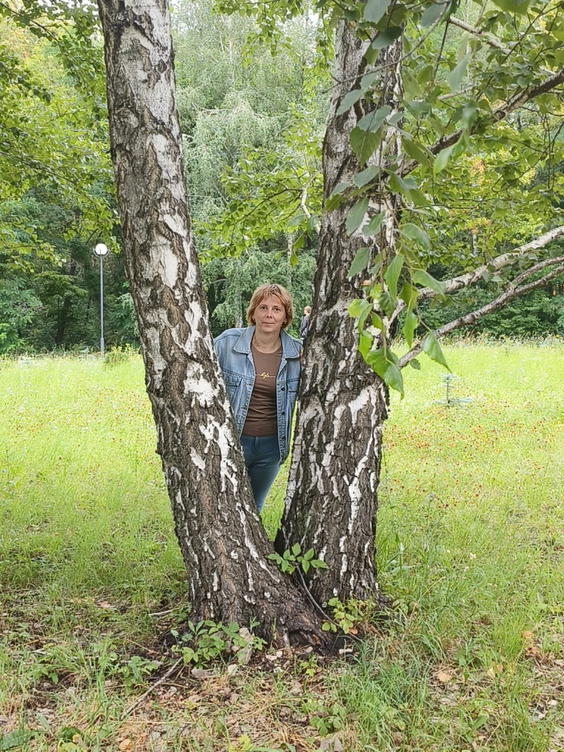  Без него, без него, без него судьба другая, -  Не моя!