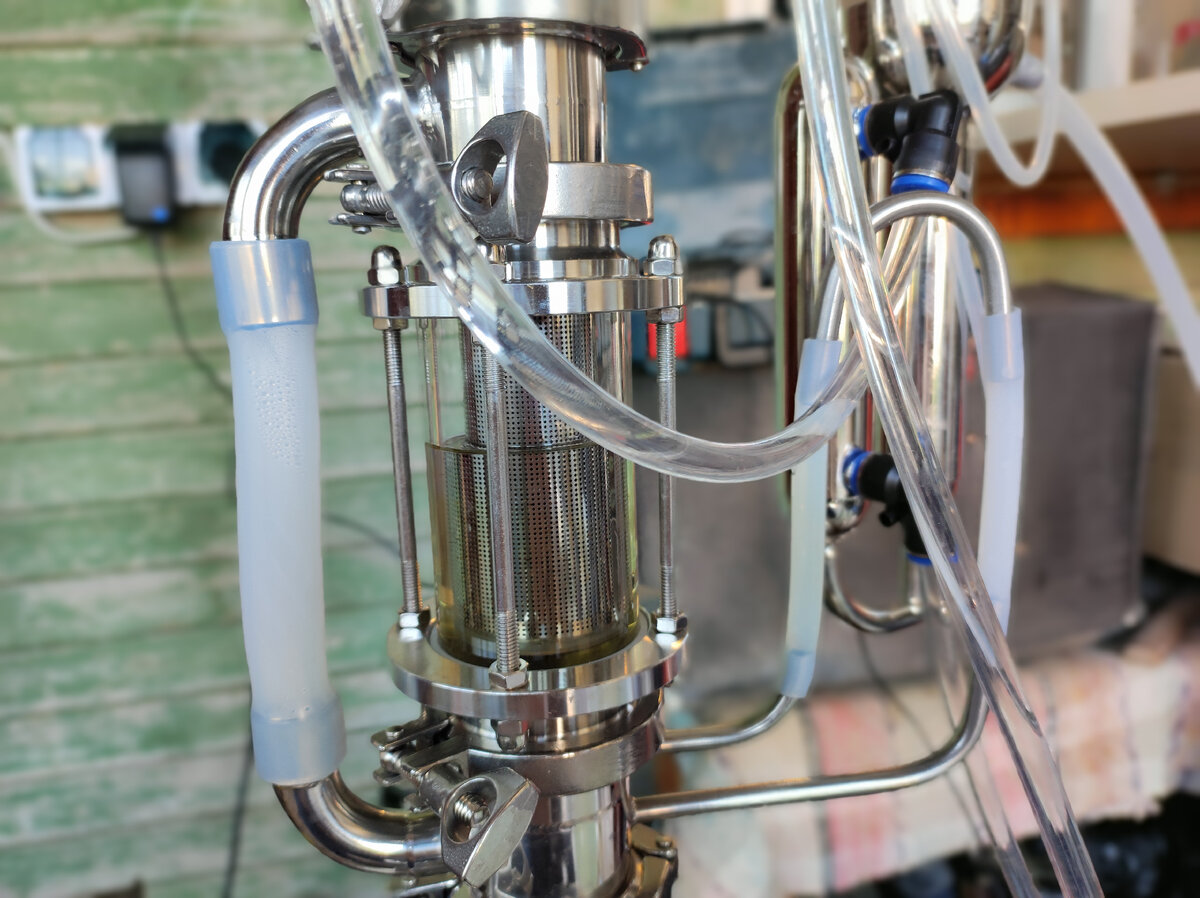 Стаканчик наполняется!