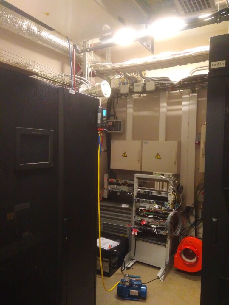 вакуумирование в дата-центре