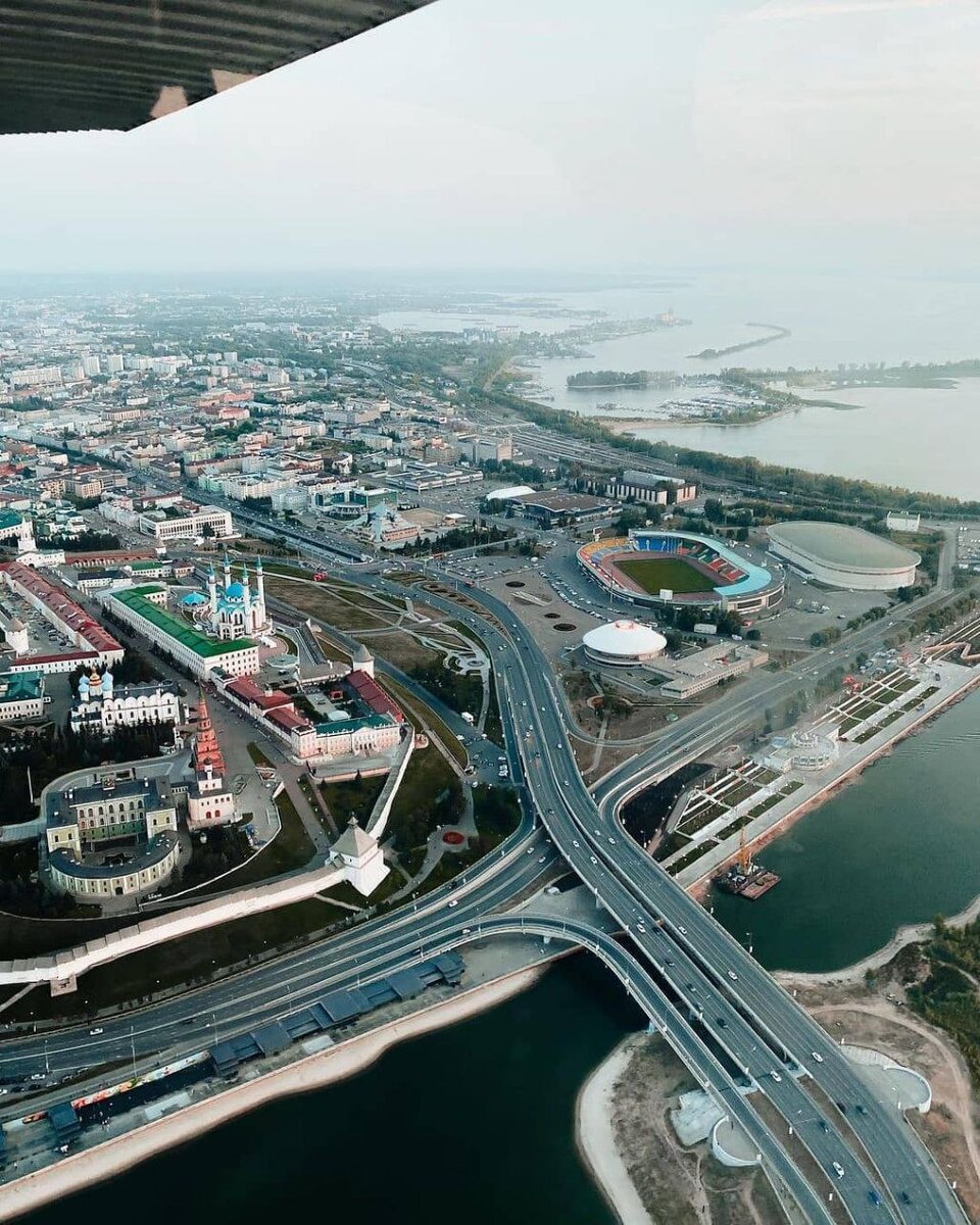 Вид на Кремль и Ленинскую дамбу