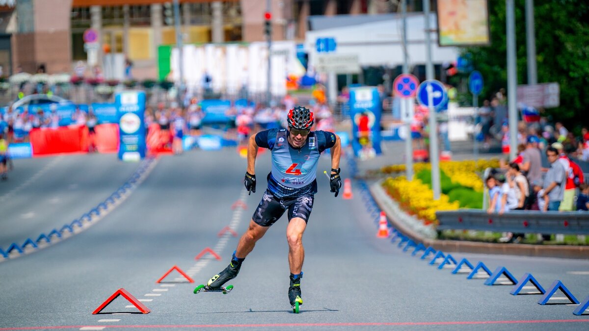    Сергей Устюгов завоевал две медали на ЧР по лыжероллерам