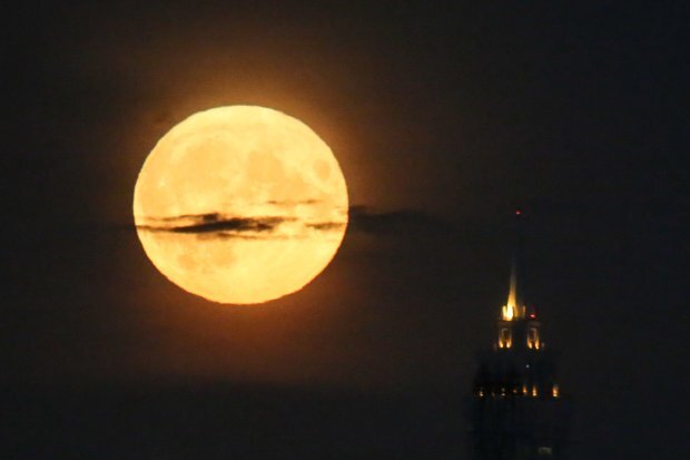    1 августа оренбуржцы смогут увидеть Осетровую луну Кристина Просвиркина