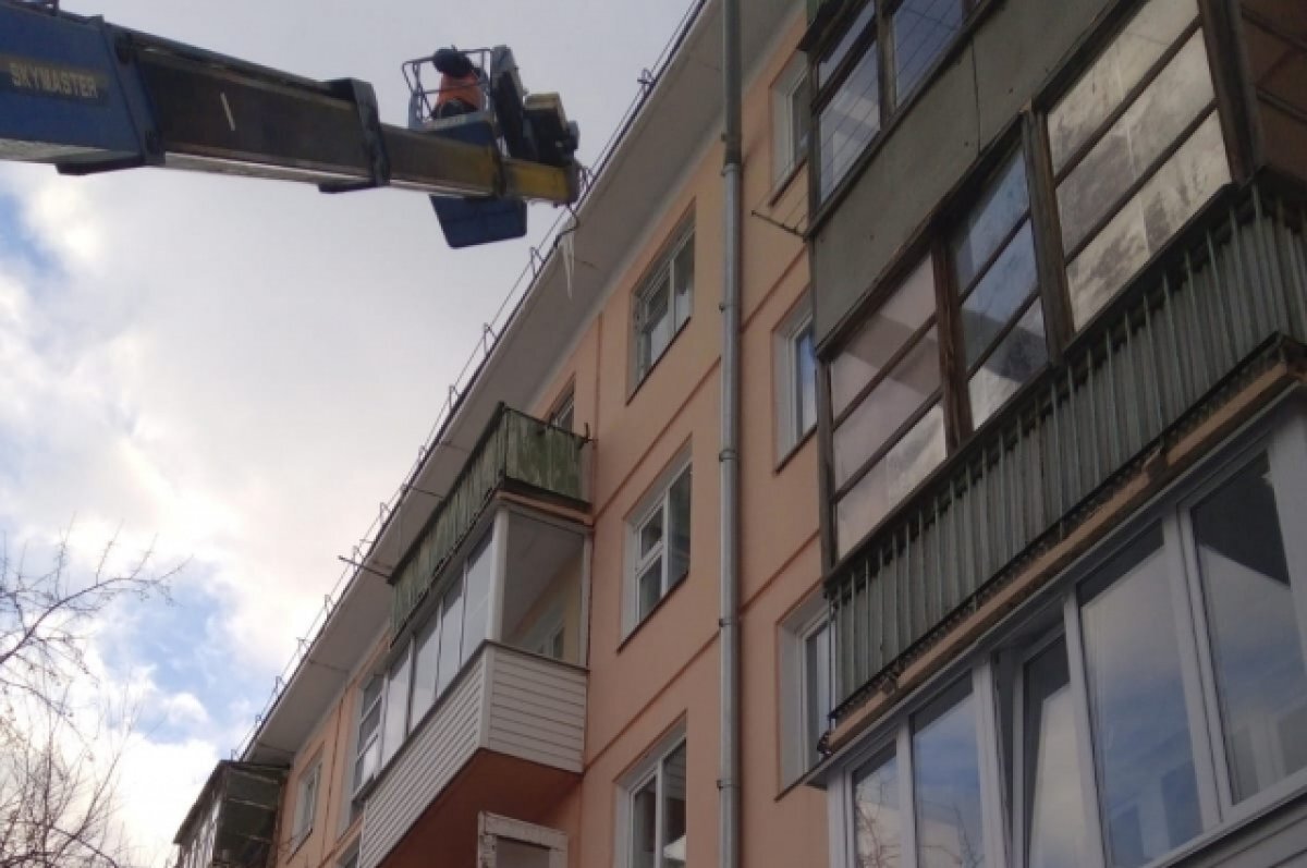    специалисты УК всегда готовы сделать те работы, что нужны жителям.