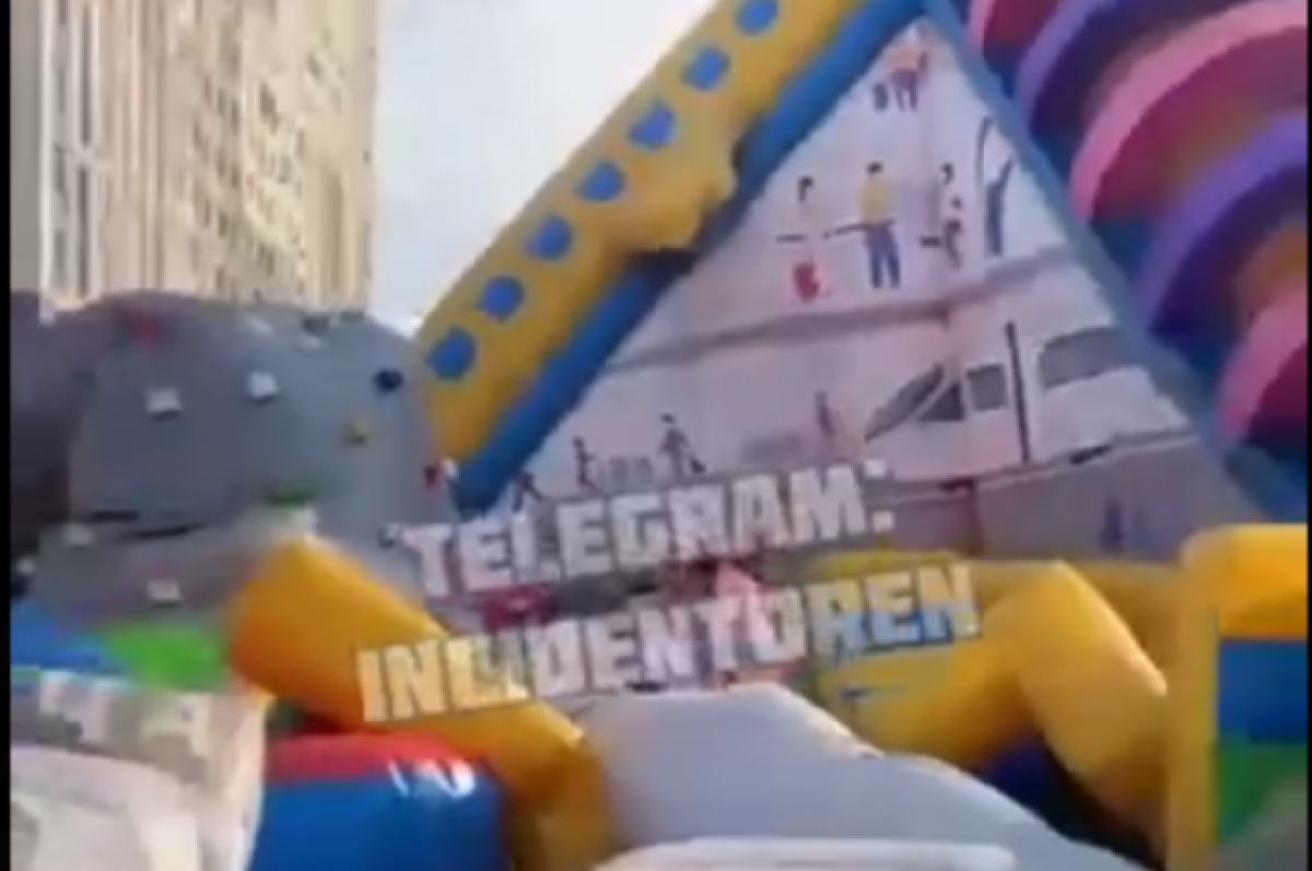    В Оренбурге сложились батуты с детьми