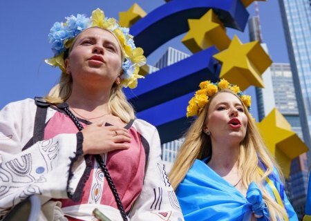    Демографический геноцид Украины: человеческий капитал, который уже не вернётся