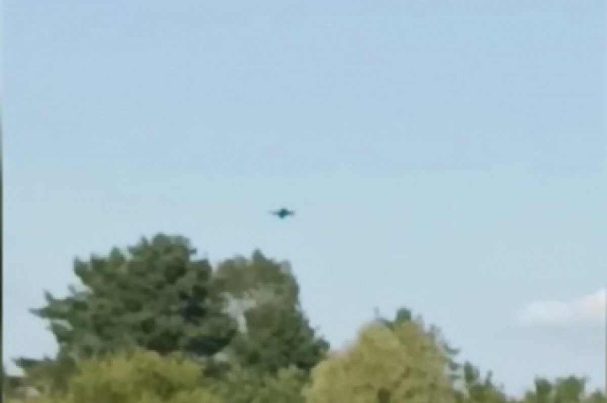    В небе над Новомичуринском рязанцы заметили дрон самолётного типа