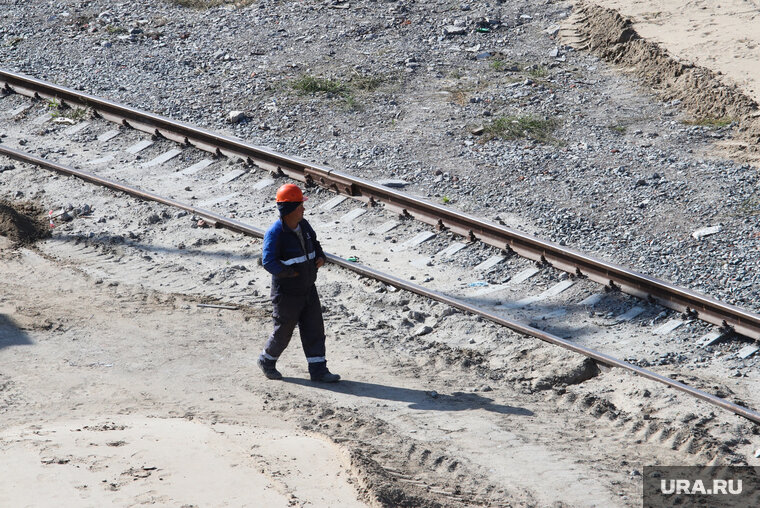   Курганские железнодорожники получили поздравление от политиков