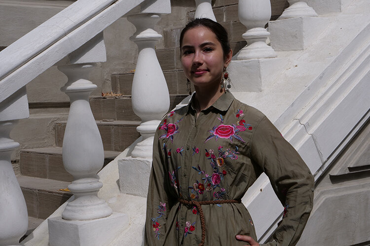    Саида Мухаметзянова: «Какая тут может быть личная жизнь? Нужно было думать, как окончить колледж, КФУ, потом еще параллельно с этим вести концертную деятельность, работать в филармонии и заниматься творчеством. Это очень тяжело, всему свое время» Фото: Евгений Жура