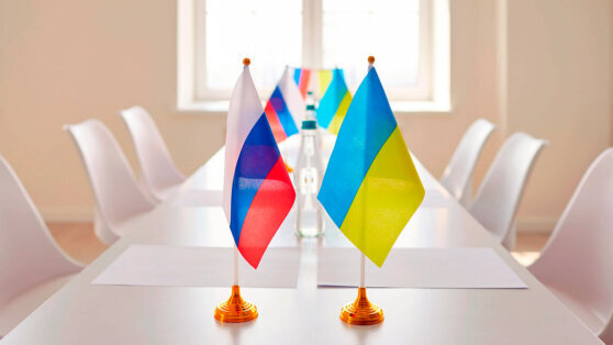    WSJ: Запад разрабатывает мирные соглашения, которые не устроят РФ и Украину Алина Городниченко