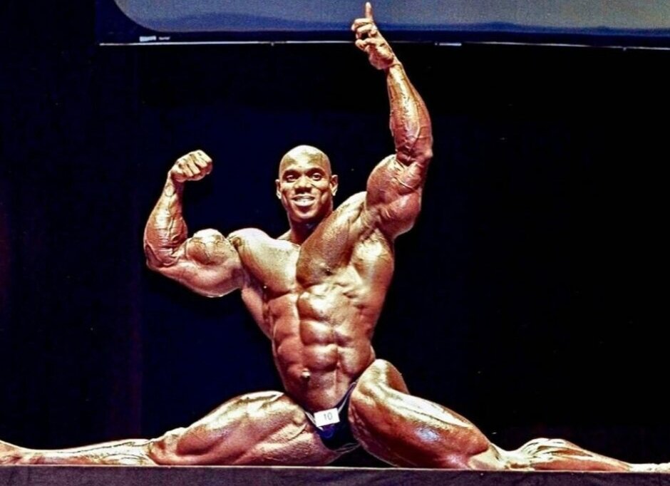 Флекс на шпагате