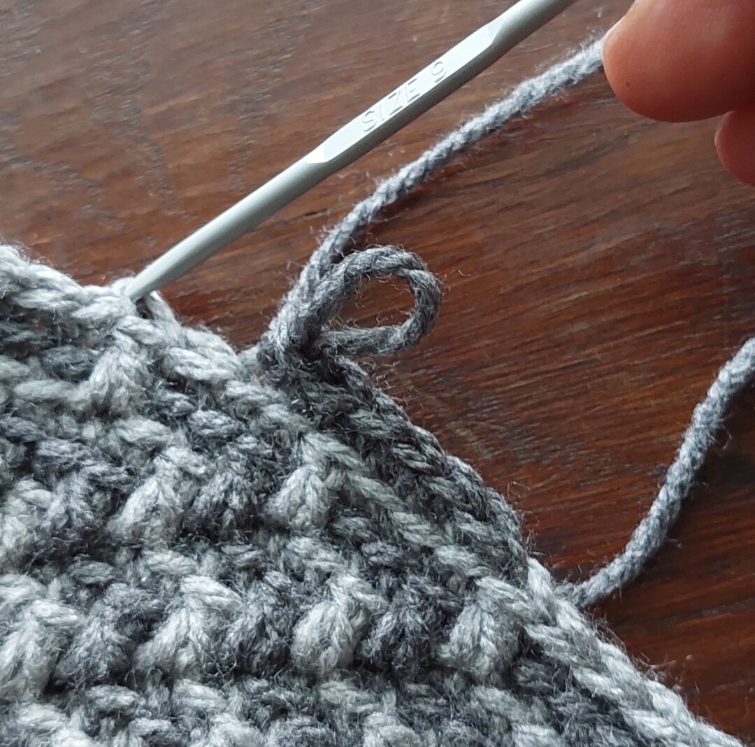 Задняя дужка косички.