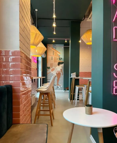 Листайте вправо, чтобы увидеть больше изображений