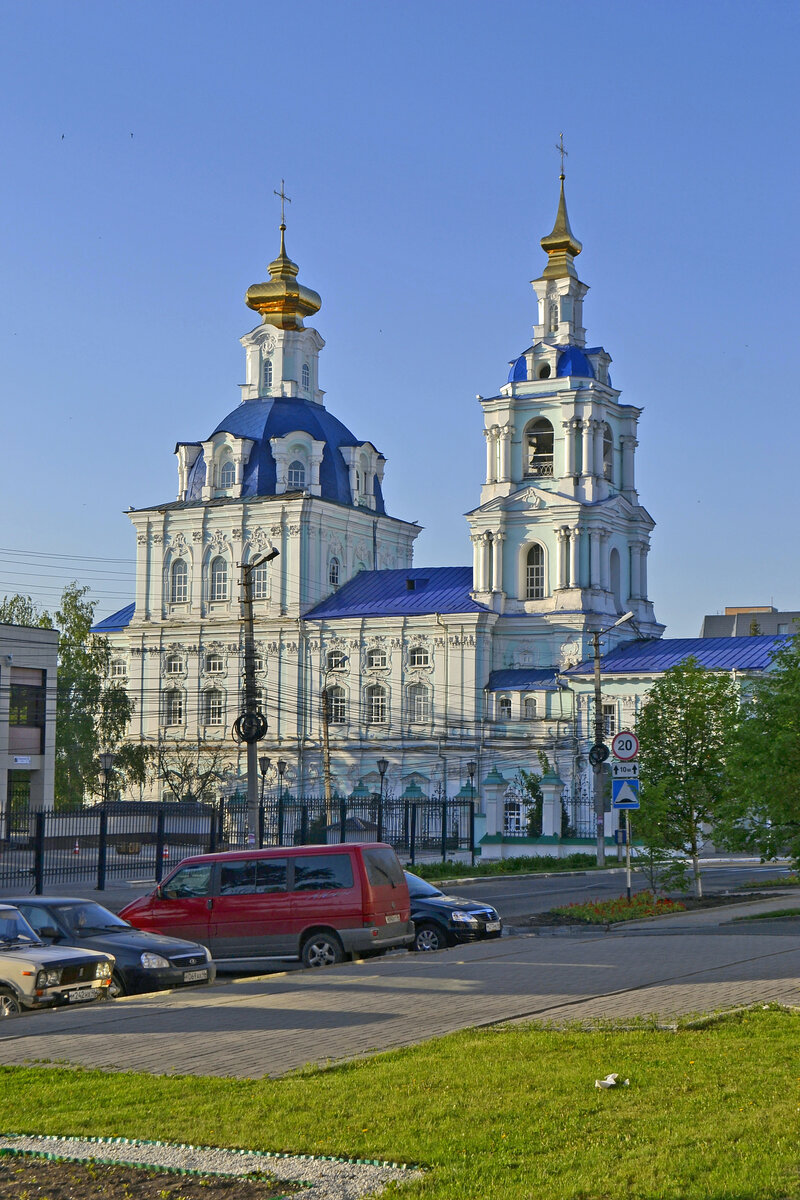 Фото храма в 2012 г.