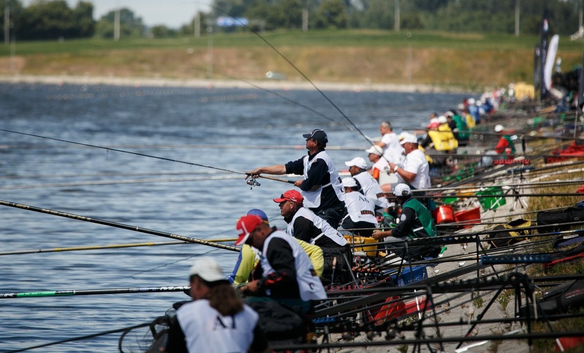 Рыболовный турнир. Спортивная рыбалка. Спортивное рыболовство. Рыболовные соревнования. Рыболовный спорт.