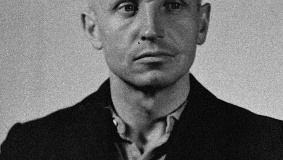 Как каратель, который записывал в дневник каждую жертву, избежал наказания и стал успешным бизнесменом