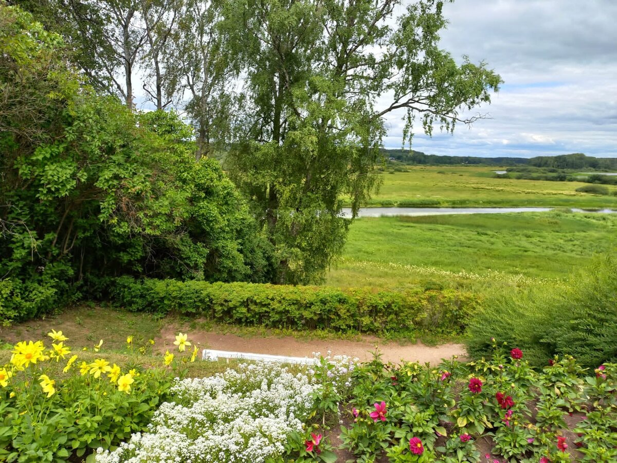 Усадьба Михайловское