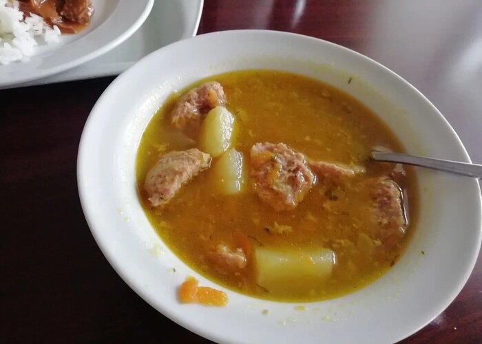  Многие туристы, приезжая в Кисловодск, бывают приятно удивлены вкусной и разнообразной пищей, ведь в этом курортном городе представлена не только кавказская, но и европейская и даже азиатская кухня.-3