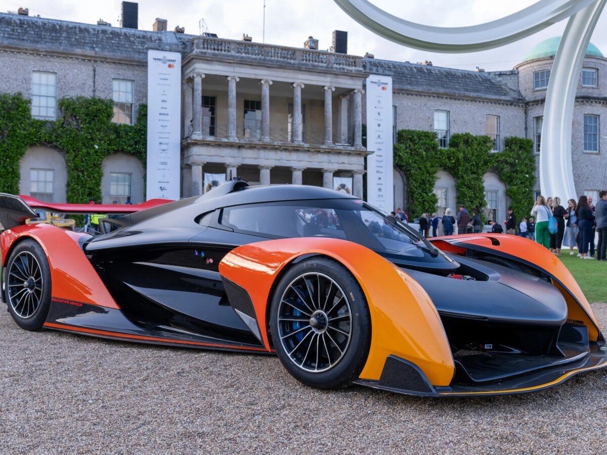    Вдохновлённый видеоигрой McLaren Solus GT установил рекорд скорости