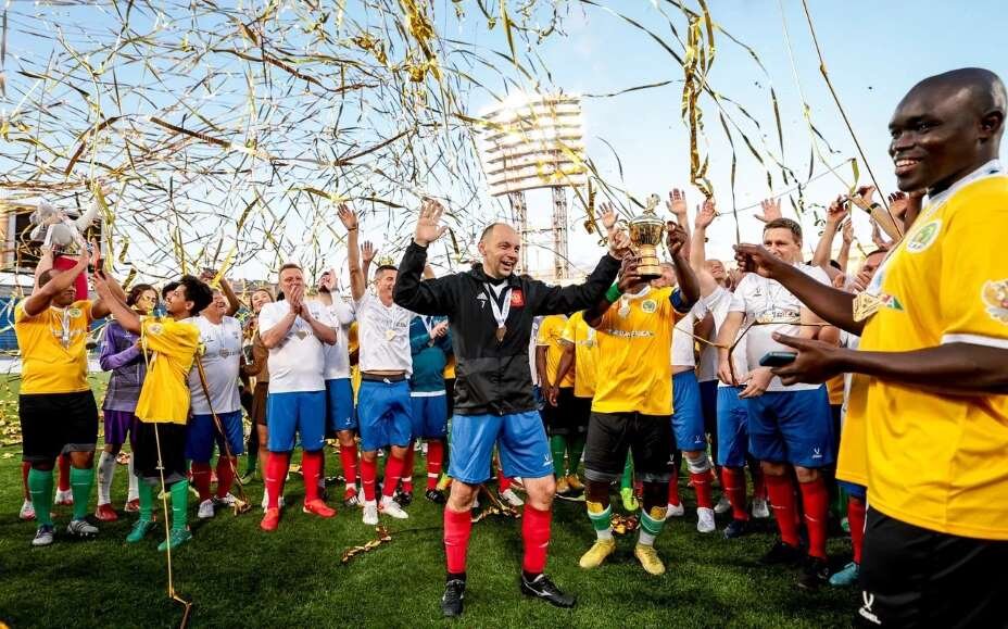    В гала-матче Россия - Африка победила дружба. Фото: РФС